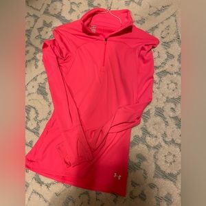 Women’s pink UA fitted cold gear pullover